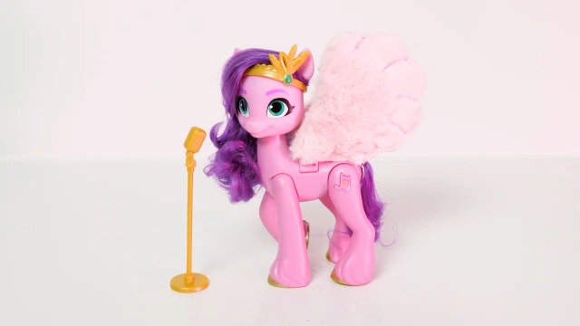 Hasbro My Little Pony: A New Generation Movie Singing Star
